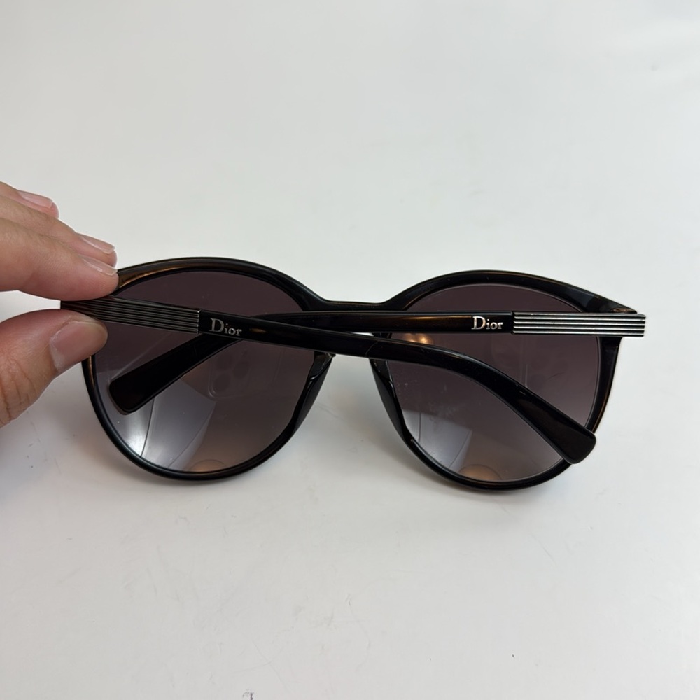 Christian Dior Entracte 1 Classic Black Sunglasses - Picture 4 of 10